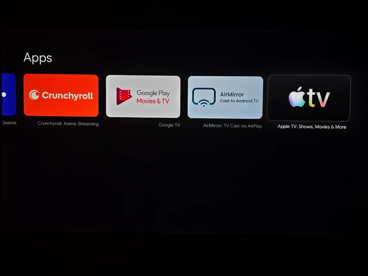 البحث عن تطبيق Apple TV في متجر الشاشة الذكية